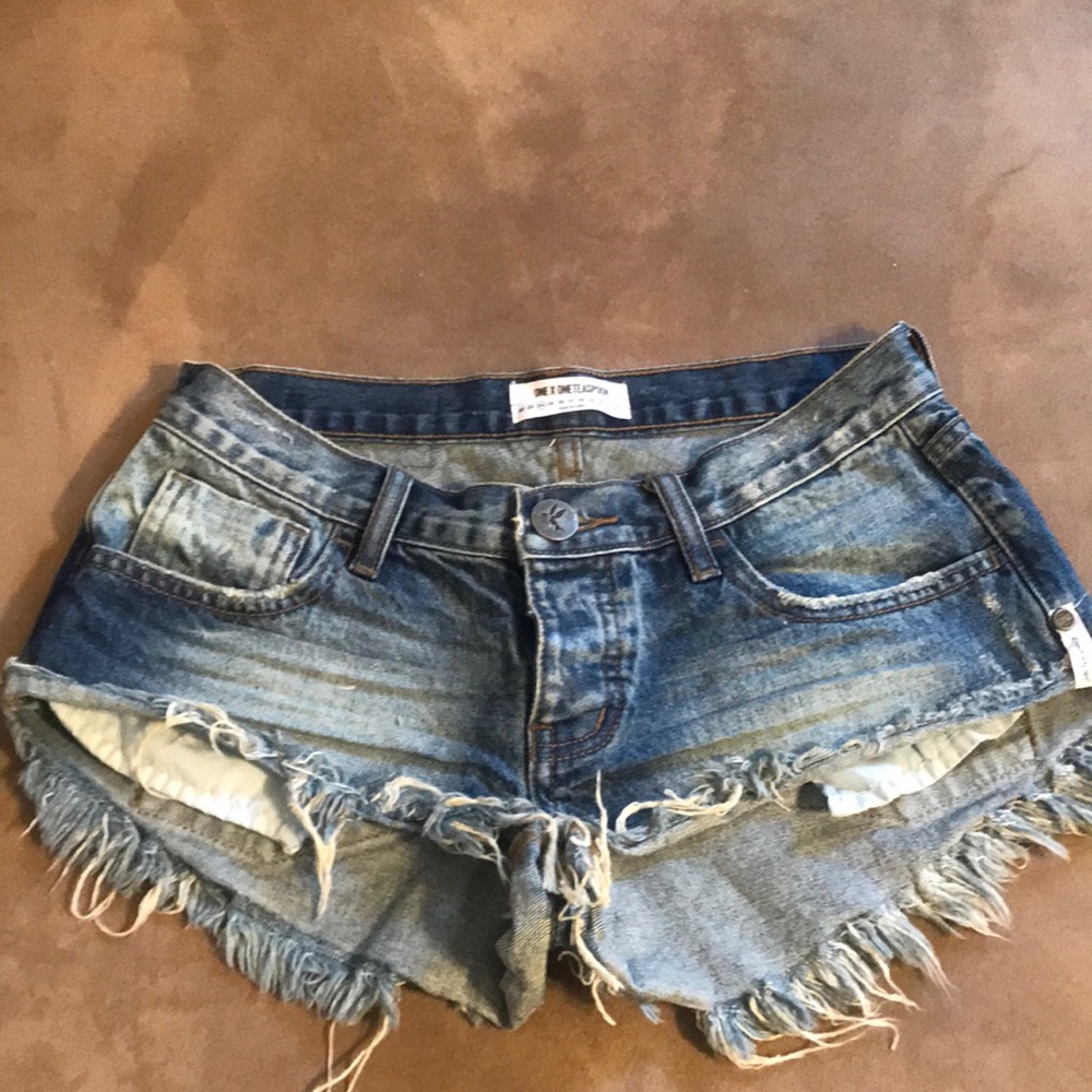 One teaspoon shorts
